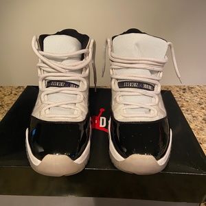 Jordan Retro 11- Concords